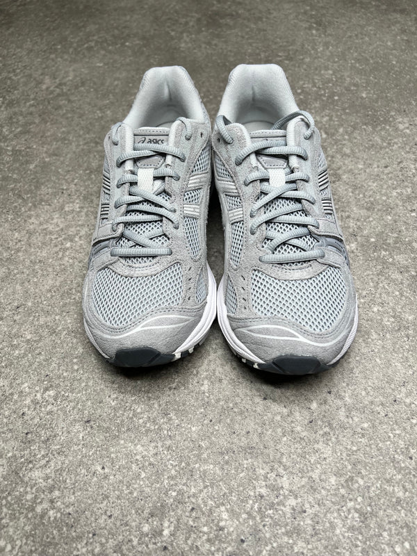 These trainers are comfortable and excellent for running.