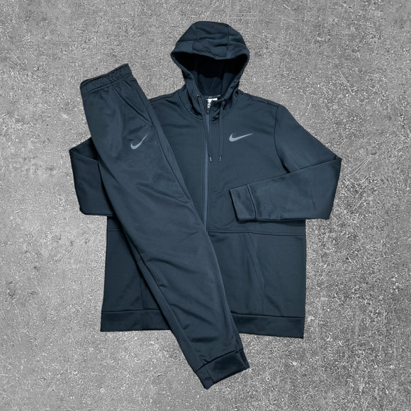 This Nike pro therma fit tracksuit in black is one of the most comfortable tracksuits on the market.