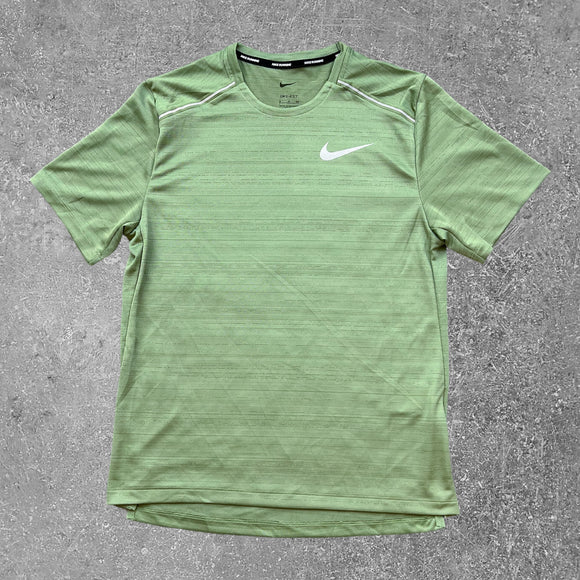 This nike miler 1.0 T-shirt in the khaki colourway is a luxury activewear T-shirt.