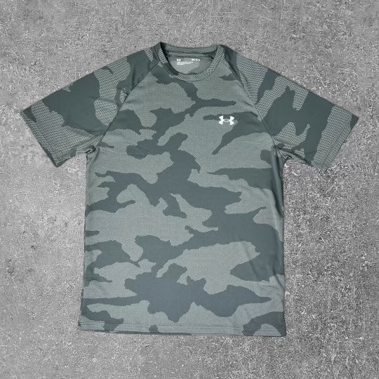 The Under Armour grey velocity camo T-shirt is an exclusive piece of activewear attire.