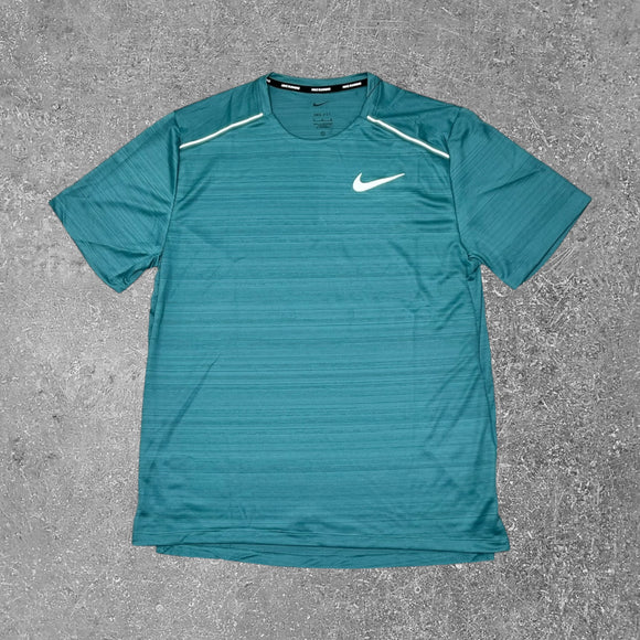 This Nike miler teal 1.0 is a high quality exclusive activewear T-Shirt.