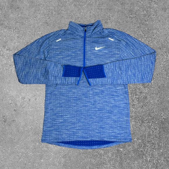 The Nike Therma-fit Repel Element Half Zip in the lapis blue colourway is an elite half zip, and is perfect for running.