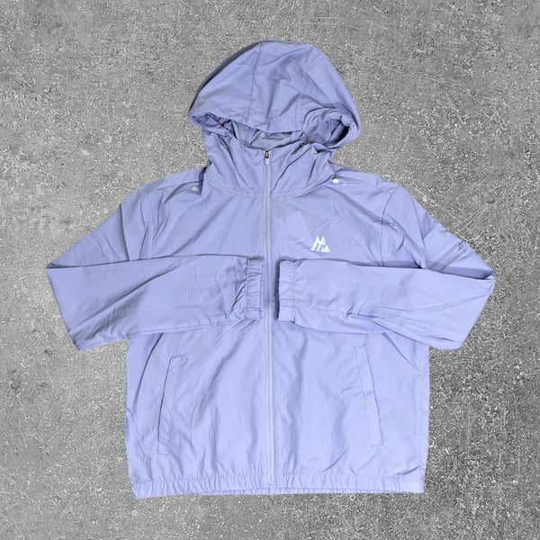 This exclusive Montirex Windbreaker in the plum/periwinkle colourway is high quality and trustworthy.