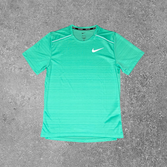 This Nike miler mint 1.0 is a high quality activewear T-Shirt.