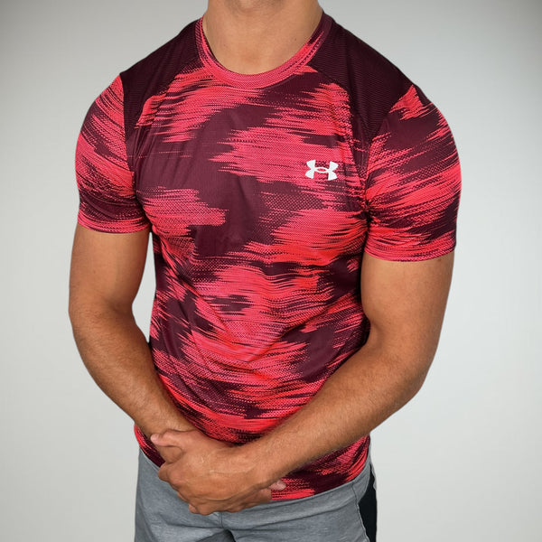 The Under Armour Coolswitch printed SS T-shirt is a premium piece of activewear attire.